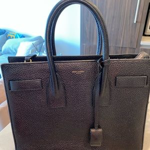 Saint Laurent sac jour tote
